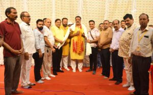 सुन 14 वर्षों का वनवास, मंद मंद मुस्कुराते हुये बोले राम, जो आज्ञा पिताजी महाराज