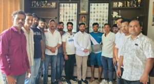 जिलाध्यक्ष युवामोर्चा विपिन सिंह गहलौत ने पैरालंपिक पदक विजेता मनोज सरकार का कुशलक्षेम जाना